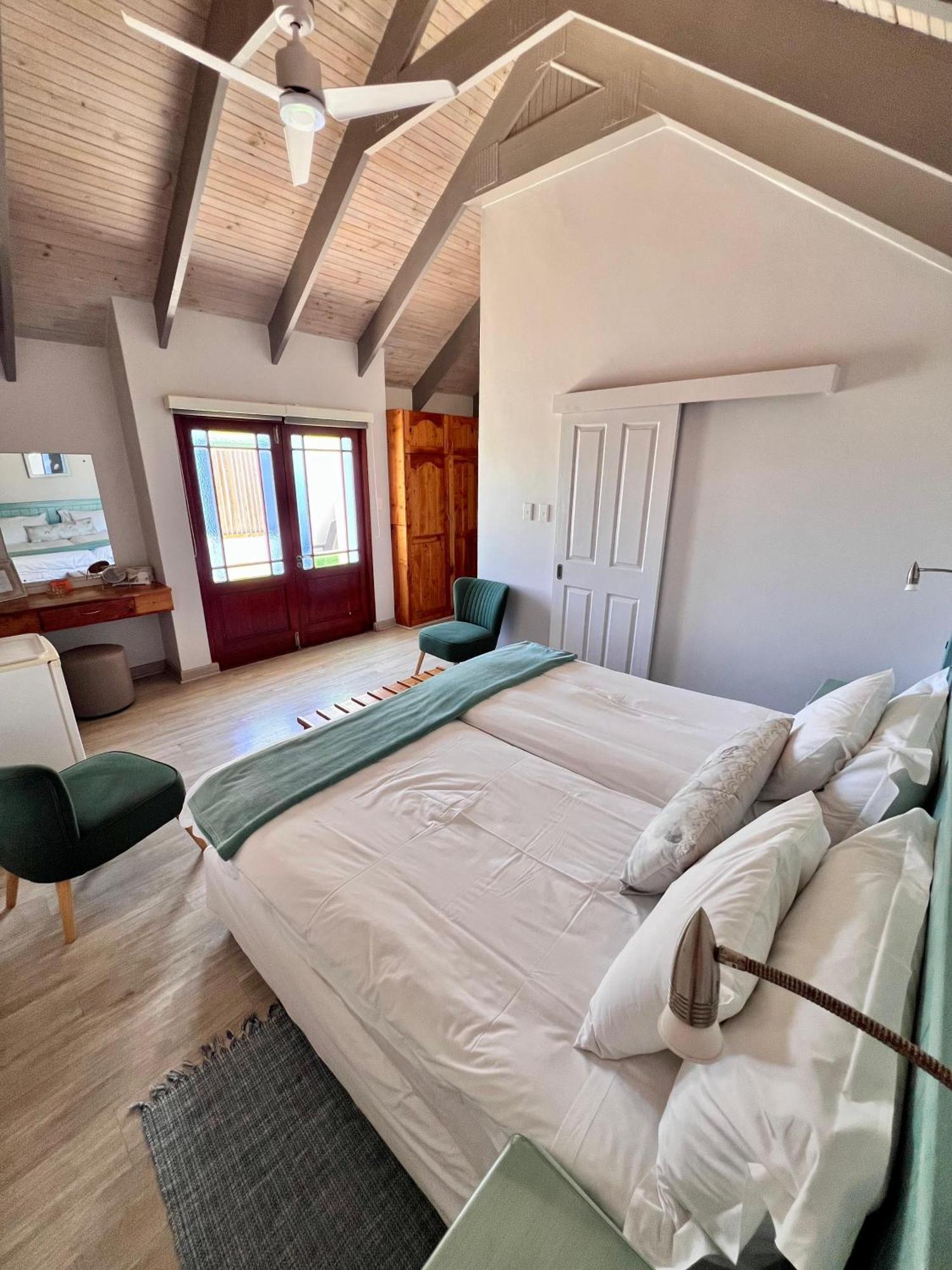 Baywatch Guest House Paternoster Eksteriør bilde